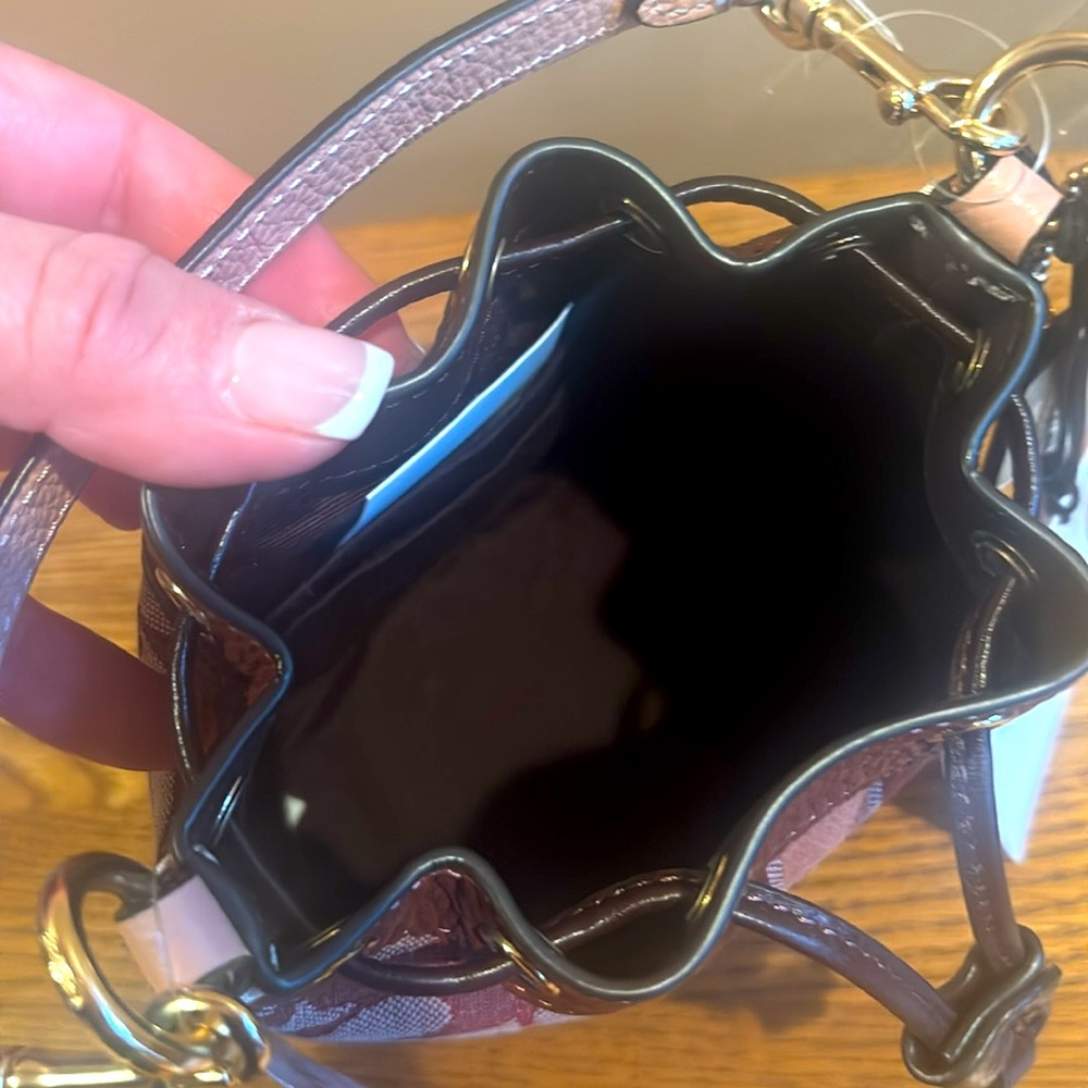 NWT COACH MINI DEMPSEY BUCKET BAG - Picture 5 of 7
